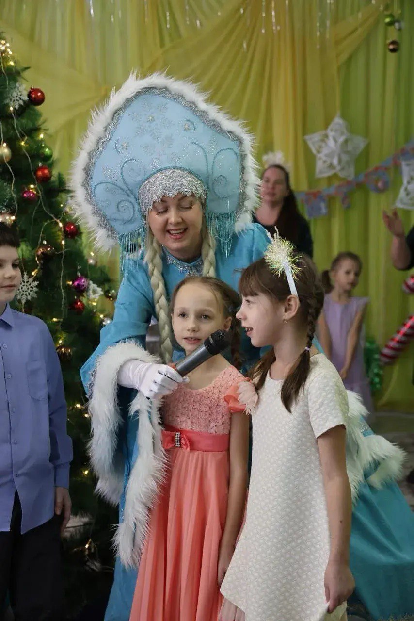 «Сказка пришла в Гармонию: как взрослые дарили детям чудо на Новый год»